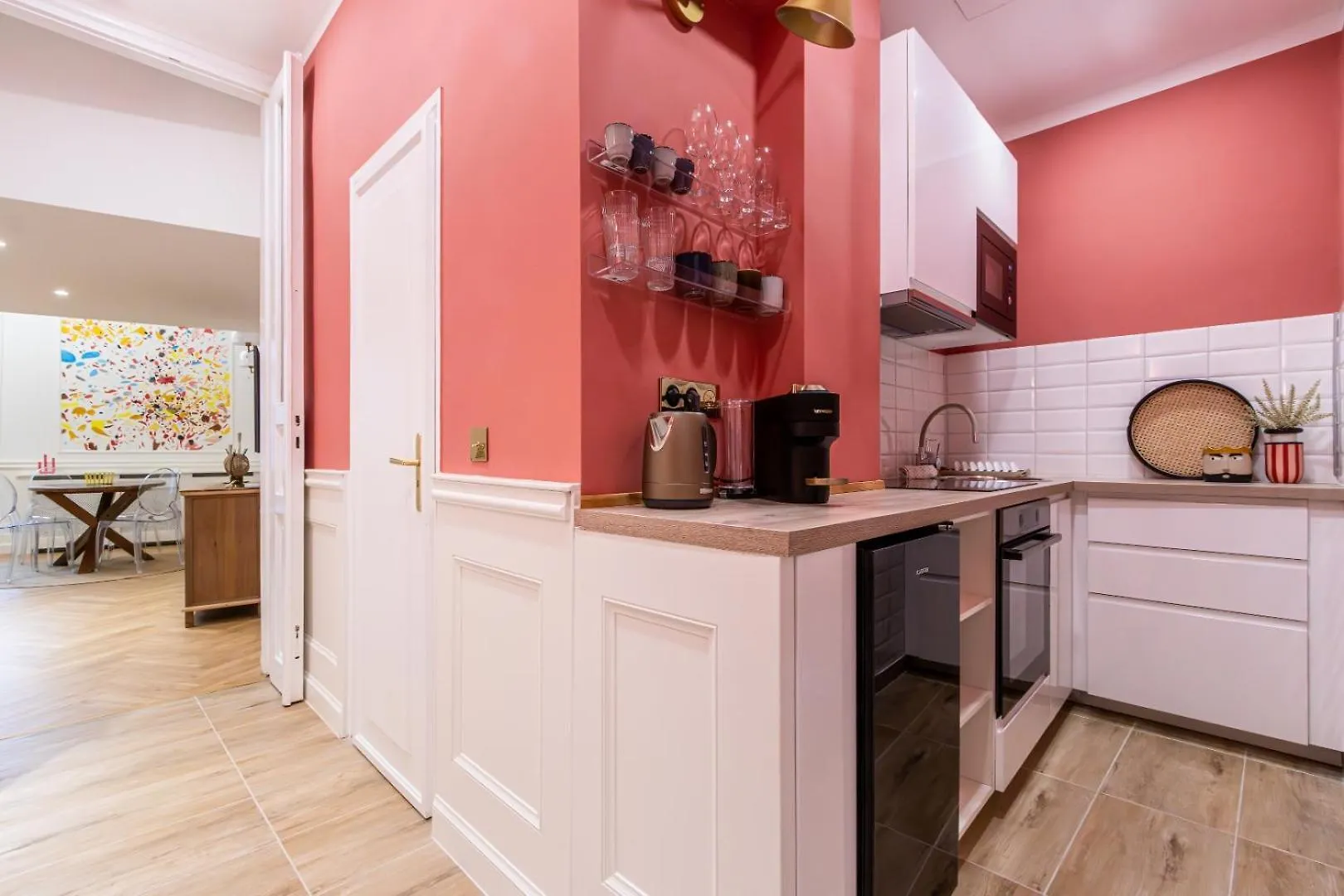 The Theater Living Budapest Apartment 0*,  المجر