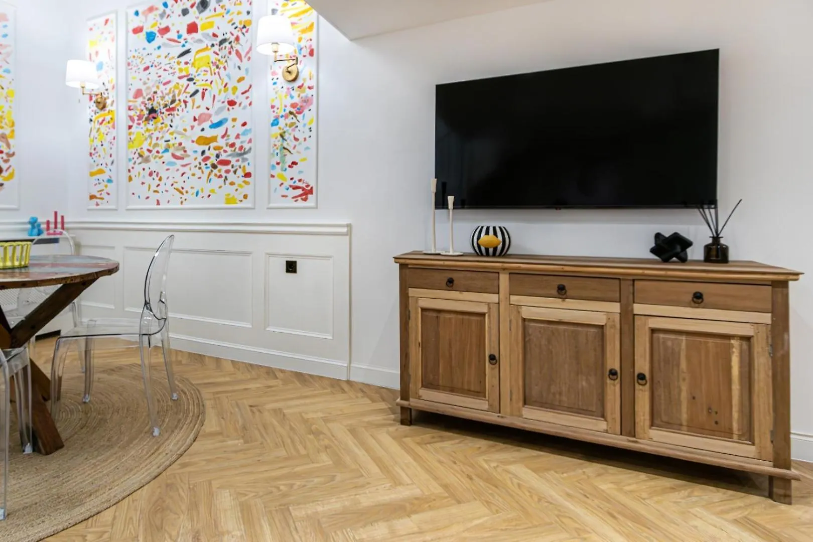 The Theater Living Budapest Apartment 0*,