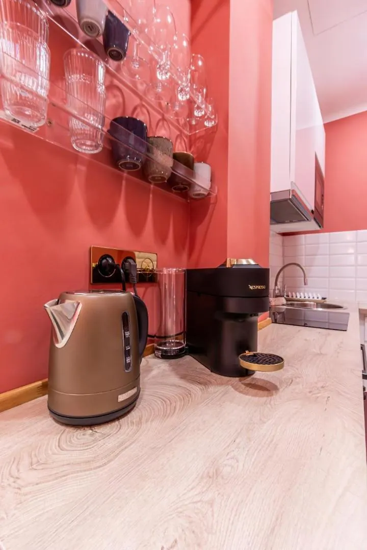 The Theater Living Budapest Apartment 0*,